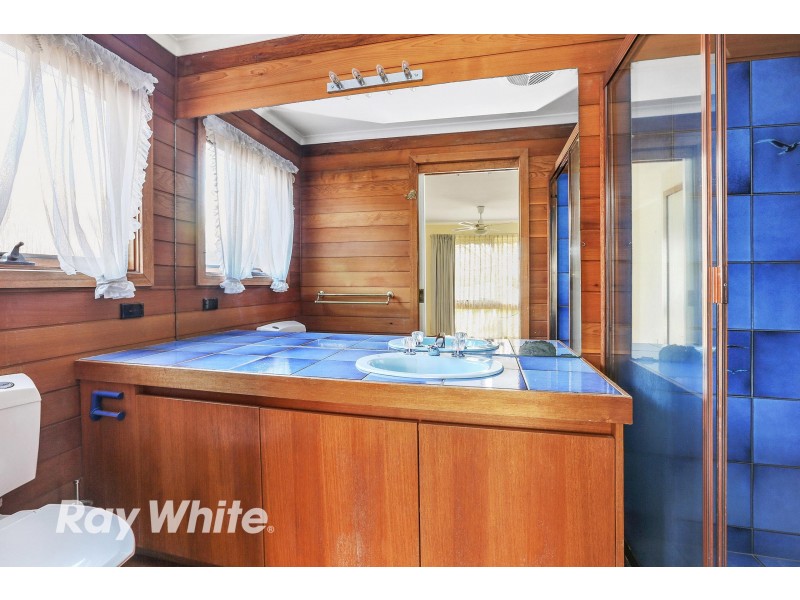 17 Cameron Crescent, Lara VIC 3212