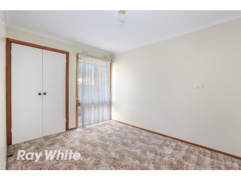 17 Cameron Crescent, Lara VIC 3212