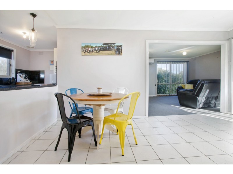 2 Durham Court, Corio VIC 3214