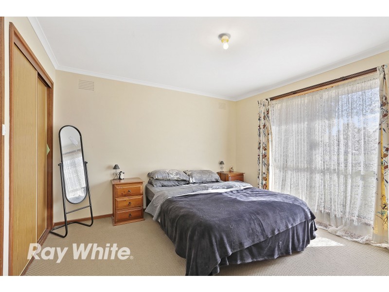 33 Benjamin Drive, Lara VIC 3212