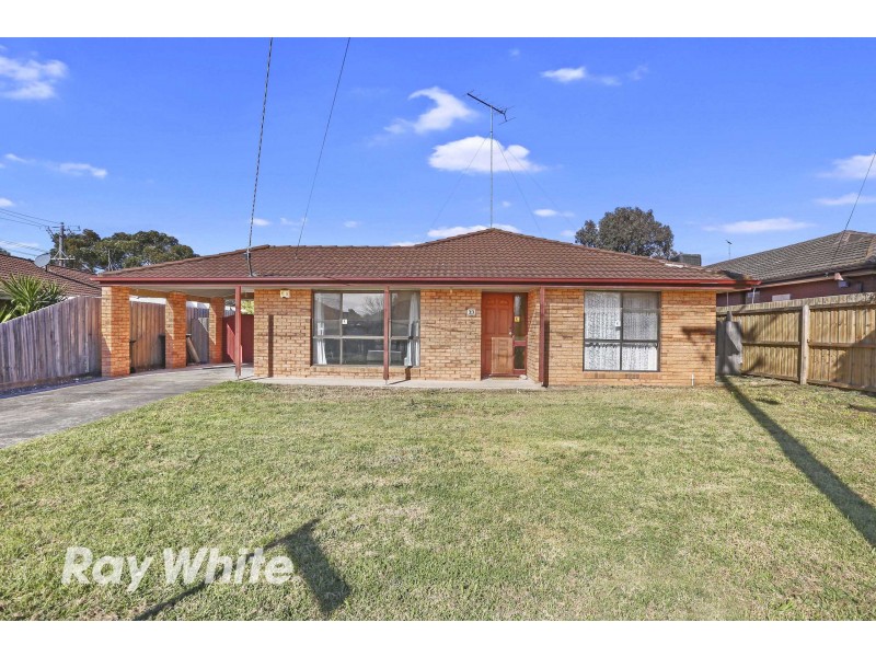 33 Benjamin Drive, Lara VIC 3212