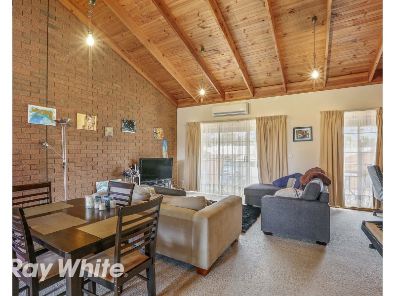 4/2 Selwyn Street, Lara VIC 3212