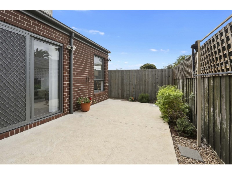 1B Saintfield Street, Lara VIC 3212