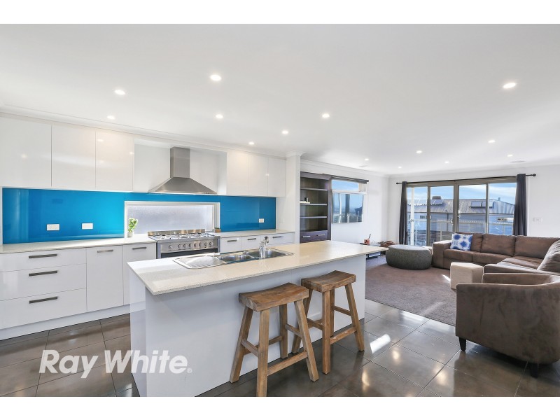 7 Meltham Avenue, Highton VIC 3216
