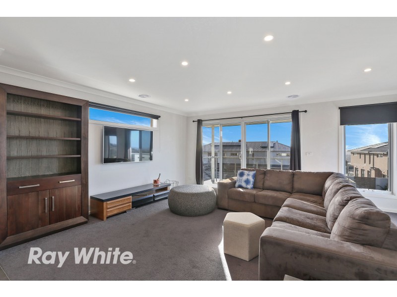 7 Meltham Avenue, Highton VIC 3216