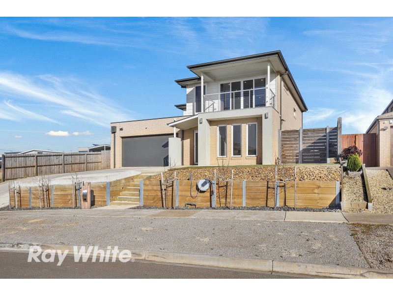 7 Meltham Avenue, Highton VIC 3216