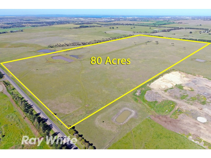 195 Staceys Road, Lovely Banks VIC 3221