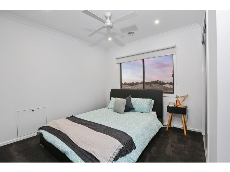 13 Quail Drive, Lara VIC 3212