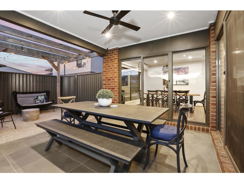 13 Quail Drive, Lara VIC 3212