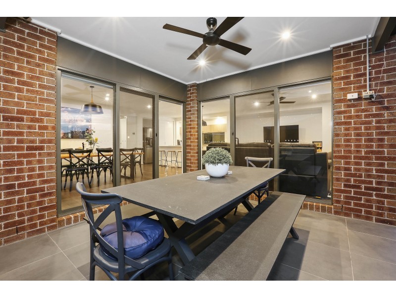 13 Quail Drive, Lara VIC 3212