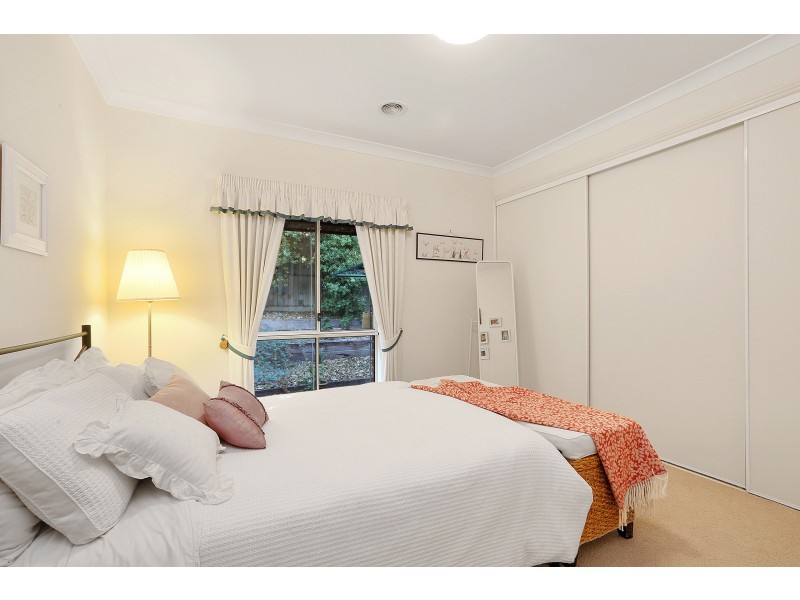 21 Lakeside Boulevard, Lara VIC 3212