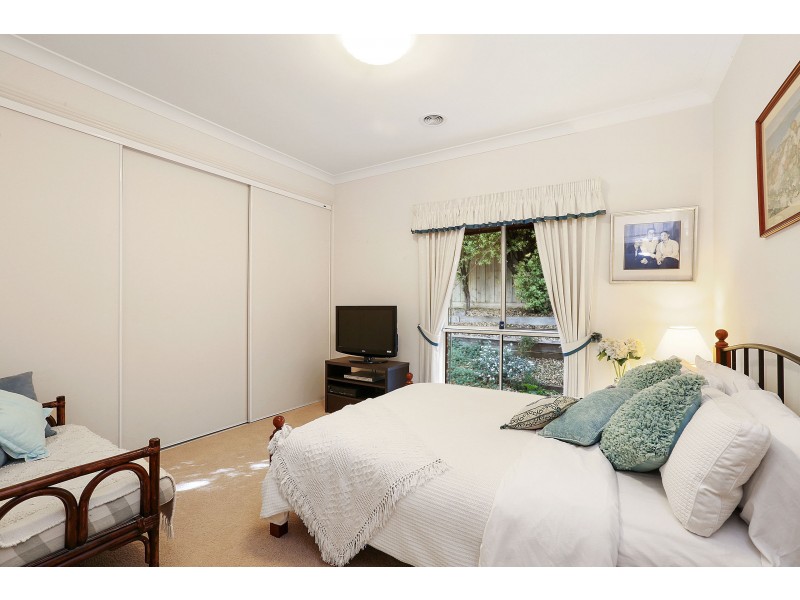 21 Lakeside Boulevard, Lara VIC 3212