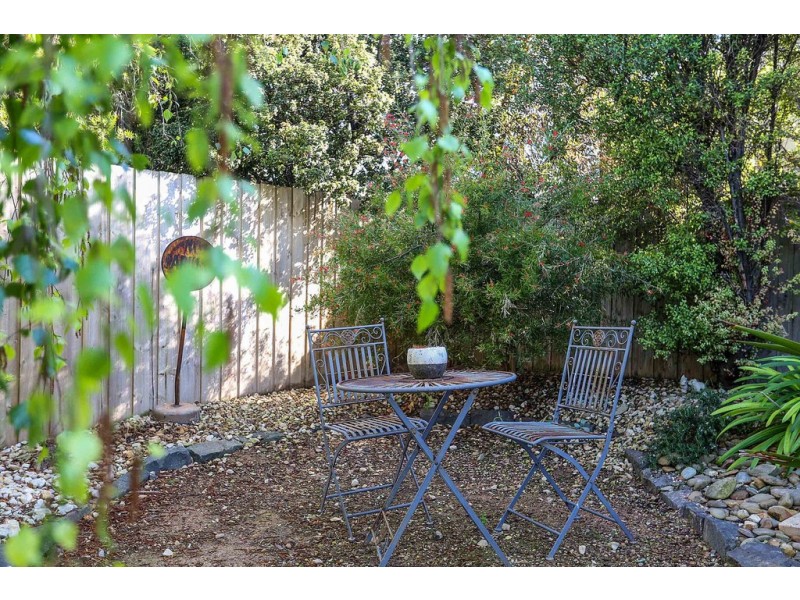 21 Lakeside Boulevard, Lara VIC 3212