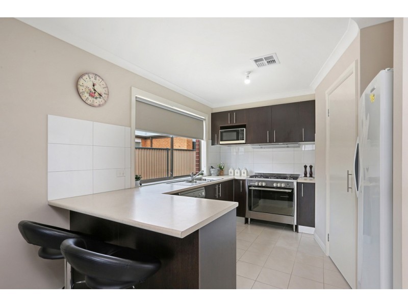 14 Forest Road North, Lara VIC 3212