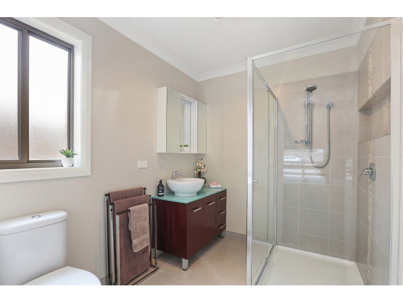 14 Forest Road North, Lara VIC 3212