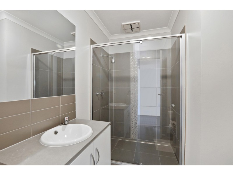 38A Pettitt Crescent, Norlane VIC 3214