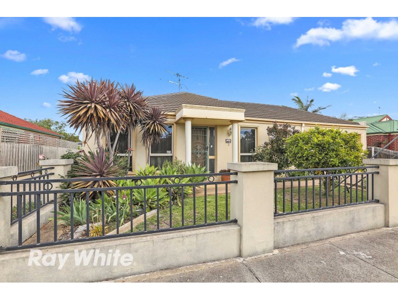 1/3 Adriatic Court, Norlane VIC 3214
