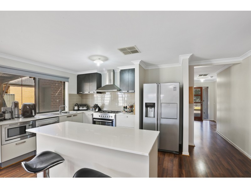 14 Barnong Way, Lara VIC 3212