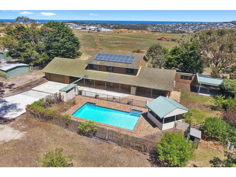 115 Grossmans Road, Torquay VIC 3228