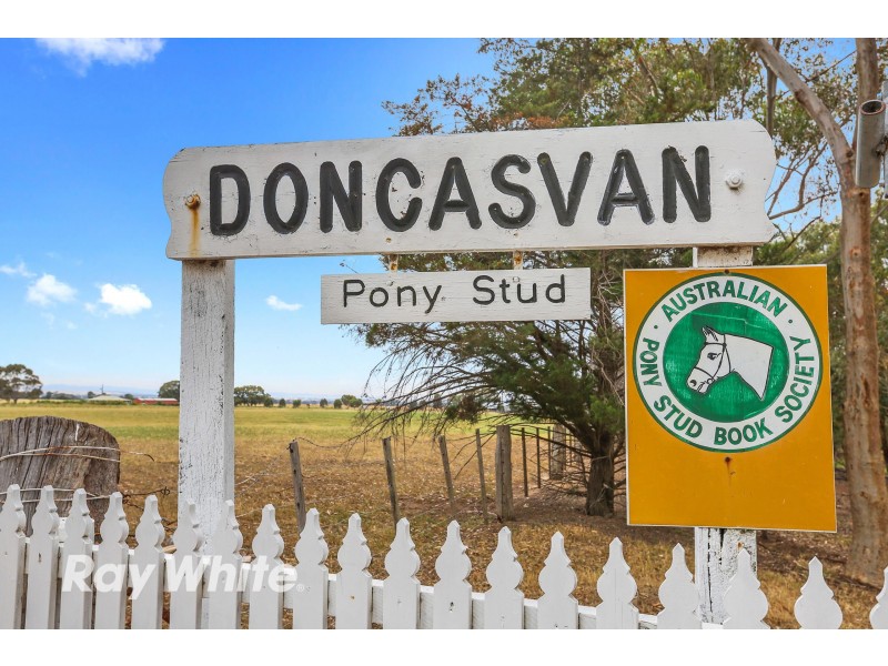 270 Staughton Vale Road, Anakie VIC 3221