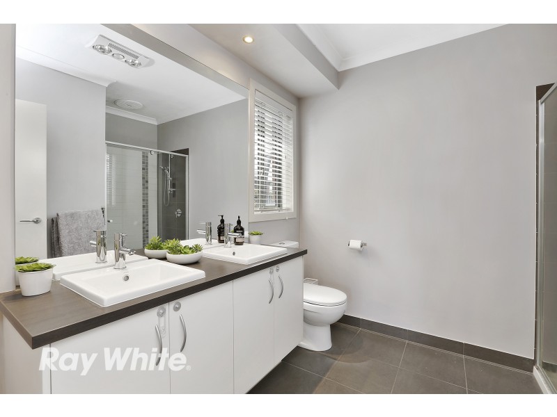 18 Melissa Drive, Lara VIC 3212