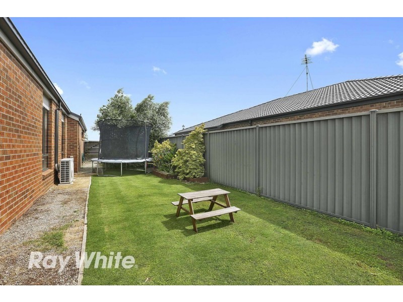 18 Melissa Drive, Lara VIC 3212