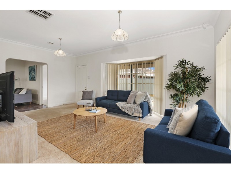 11 Richard Drive, Lara VIC 3212