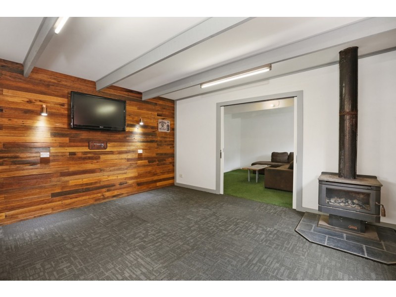 11 Richard Drive, Lara VIC 3212