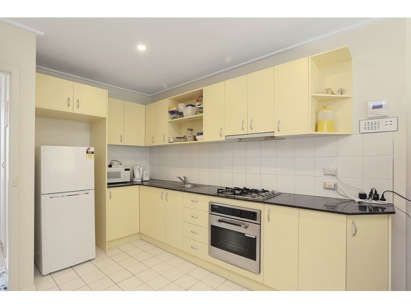 8/4 Fitzroy Street, Geelong VIC 3220