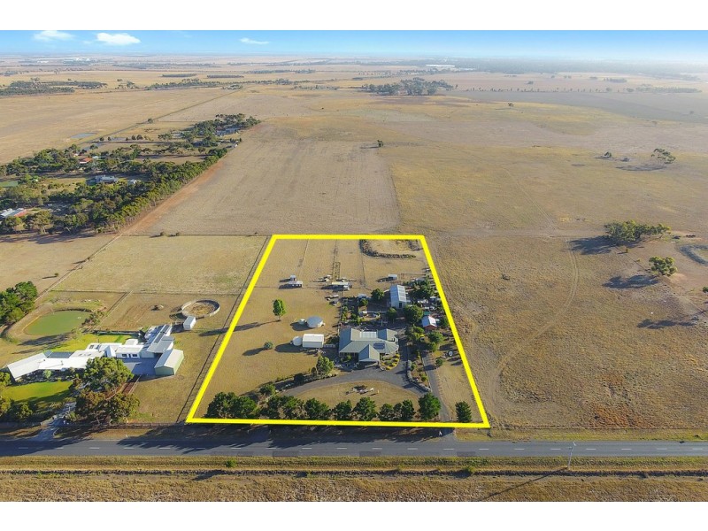 420 Branch Road, Lara VIC 3212