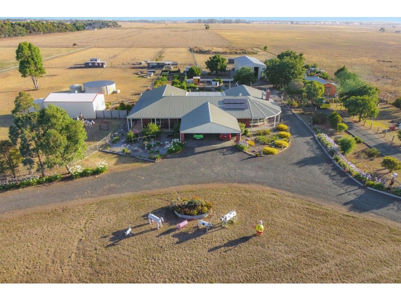 420 Branch Road, Lara VIC 3212