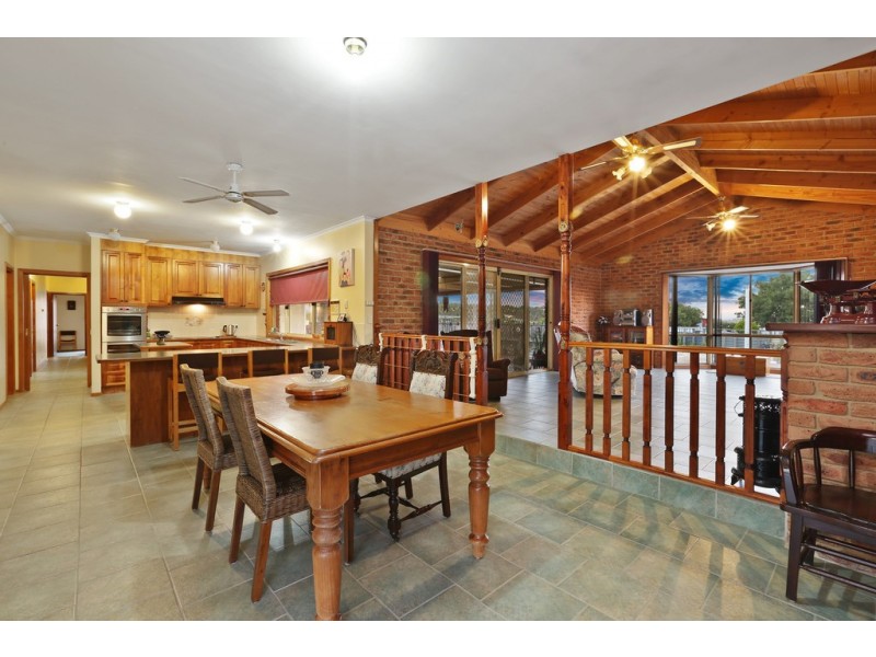 420 Branch Road, Lara VIC 3212