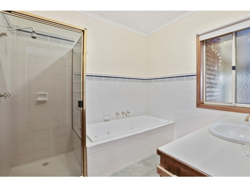 420 Branch Road, Lara VIC 3212