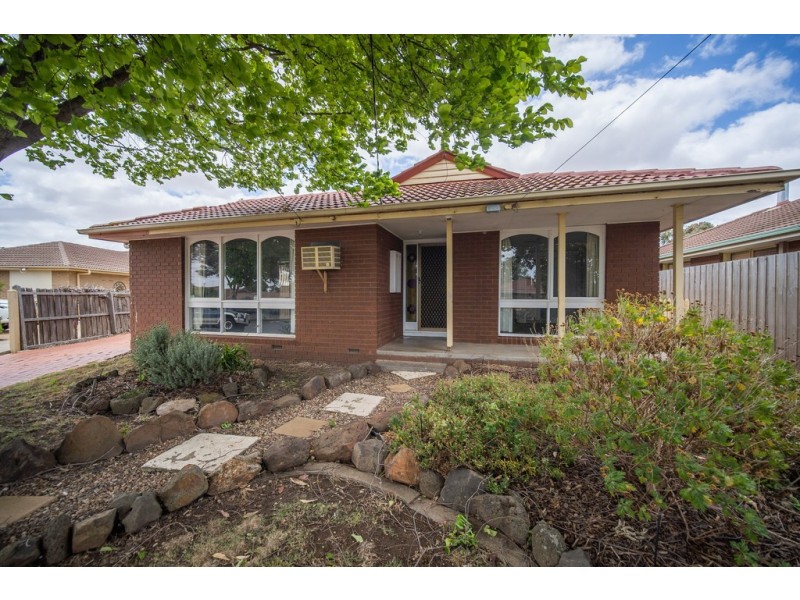 10 Dixon Court, Lara VIC 3212