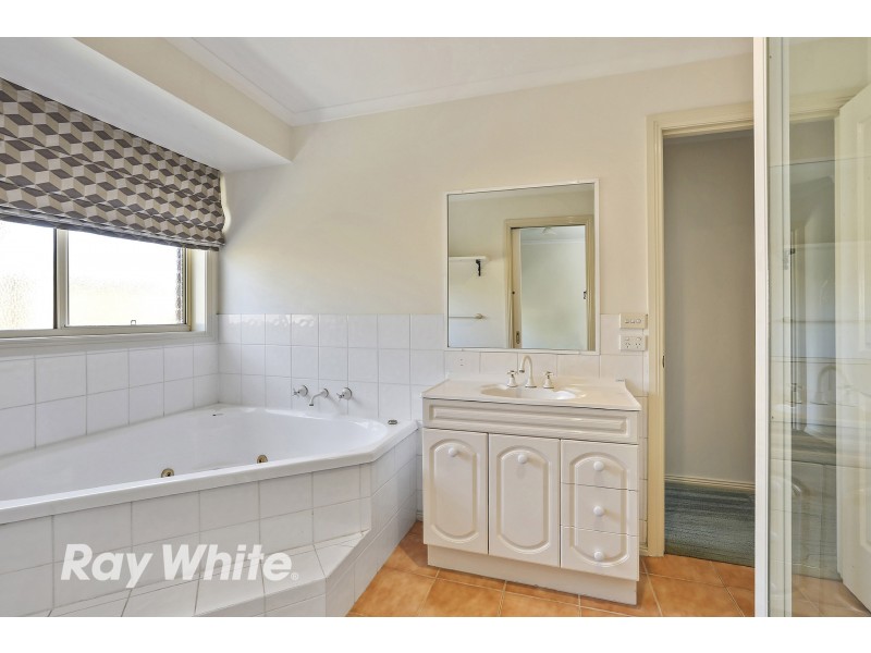 9 Kanowna Place, Lara VIC 3212