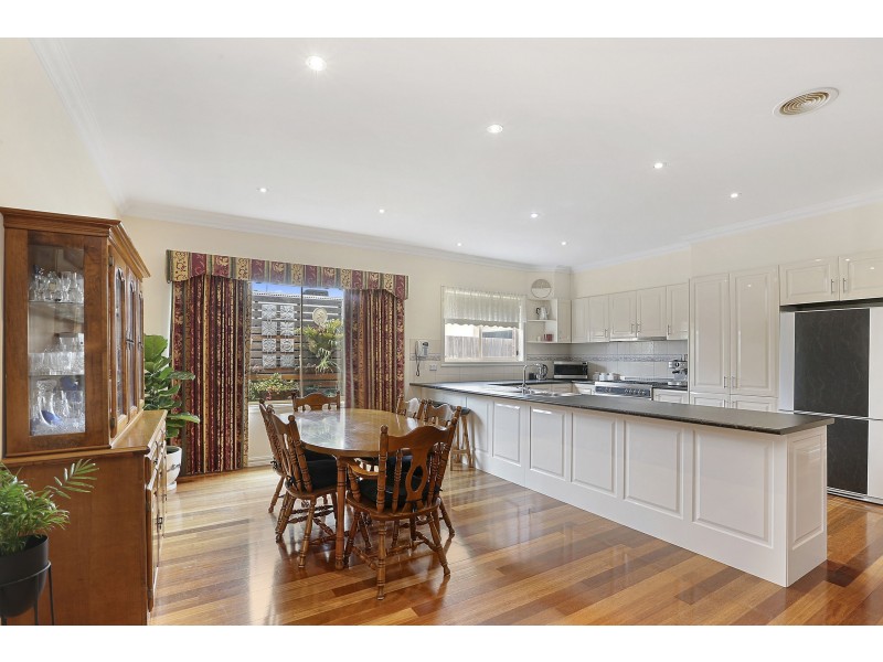 11 Evergreen Court, Lara VIC 3212