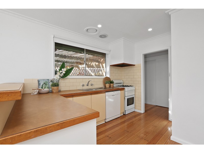 9 Saintfield Street, Lara VIC 3212