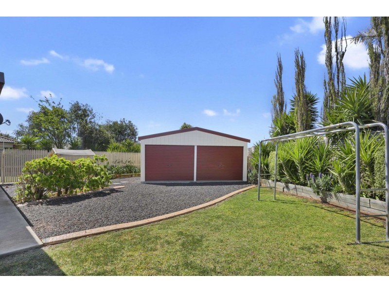 10 Ingrid Place, Lara VIC 3212