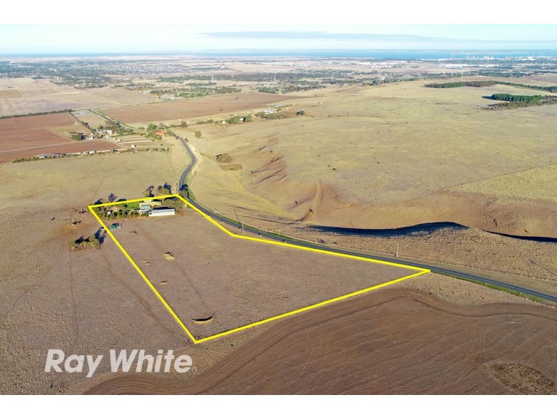 140 Staceys Road, Lara VIC 3212