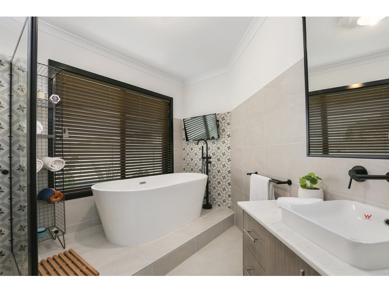 3 Quail Drive, Lara VIC 3212