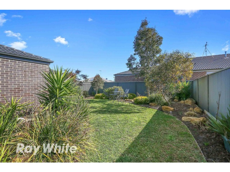 40 Cape Barron Drive, Lara VIC 3212