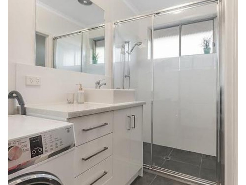 8/138 West Fyans Street, Newtown VIC 3220