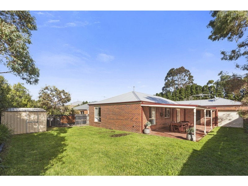 7 Lakeside Boulevard, Lara VIC 3212