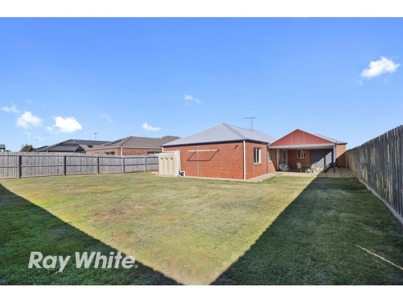 64 Darriwell Drive, Bannockburn VIC 3331