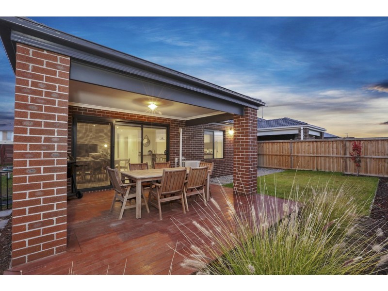 43 Marimba Street, Lara VIC 3212