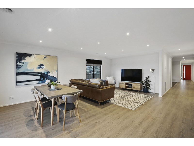 43 Marimba Street, Lara VIC 3212