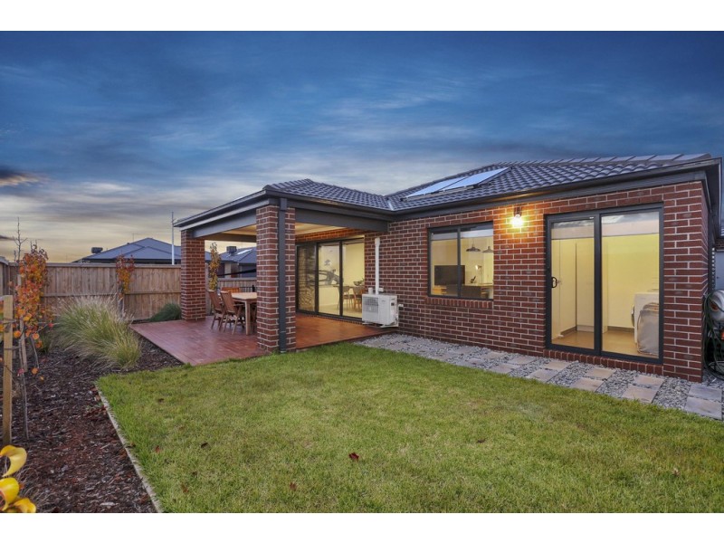 43 Marimba Street, Lara VIC 3212