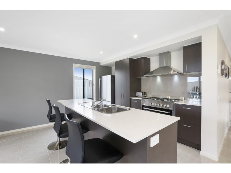 26 Lapwing Drive, Lara VIC 3212