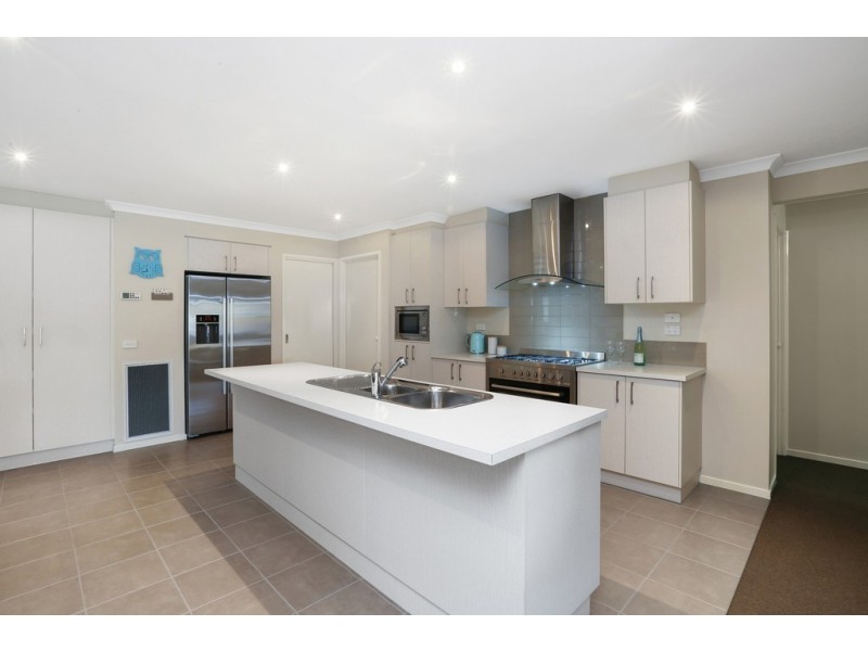 20 Lapwing Drive, Lara VIC 3212