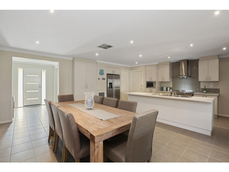 20 Lapwing Drive, Lara VIC 3212